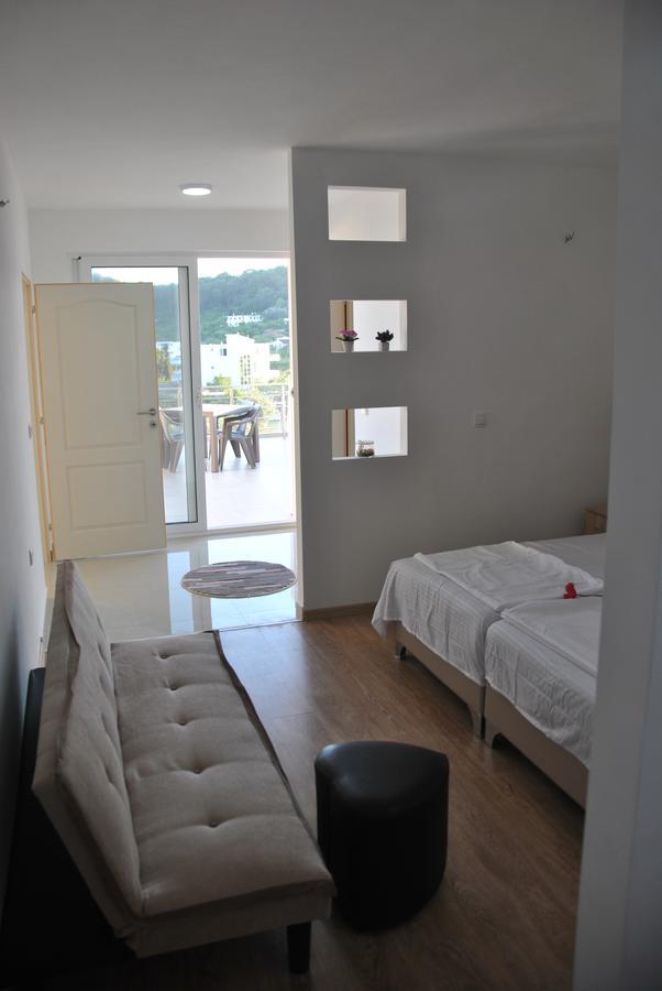 Haamel Apartment 울친 외부 사진